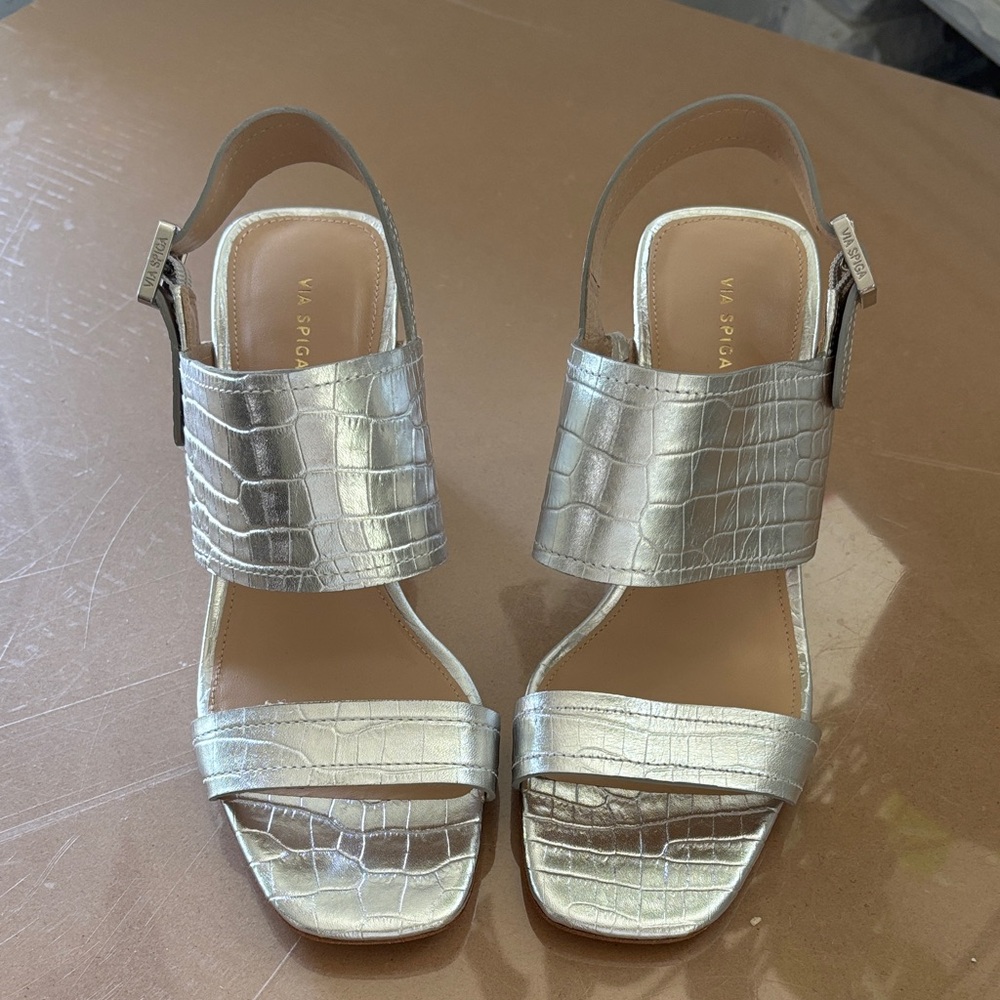 Via Spiga Metallic Croc-Embossed Sandals Sz 8.5 - Picture 1 of 5